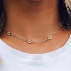 Pura Vida Sunflower Chocker